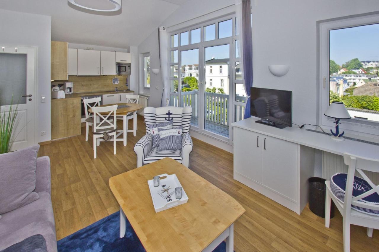 Mit Meerblick Und Balkon, Gratis Nutzung Vom Ahoi Erlebnisbad Und Sauna In Sellin - Meeresblick Fewo 48 Goehren  Zewnętrze zdjęcie
